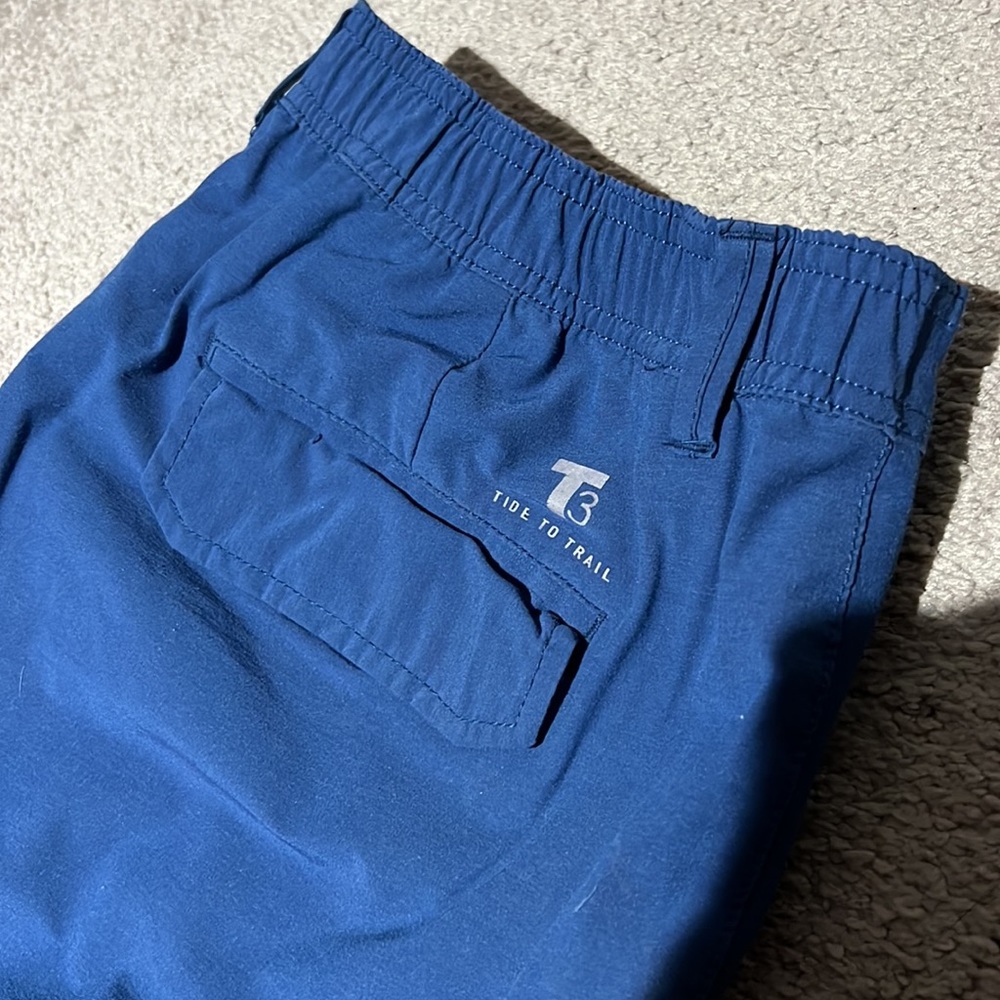 Southern Tide shorts - Picture 3 of 4
